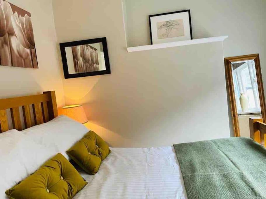 Rockferry 3 Bed Central Apartment + Parking Permit Dartmouth Dış mekan fotoğraf