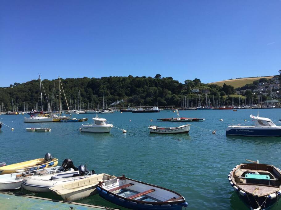 Rockferry 3 Bed Central Apartment + Parking Permit Dartmouth Dış mekan fotoğraf